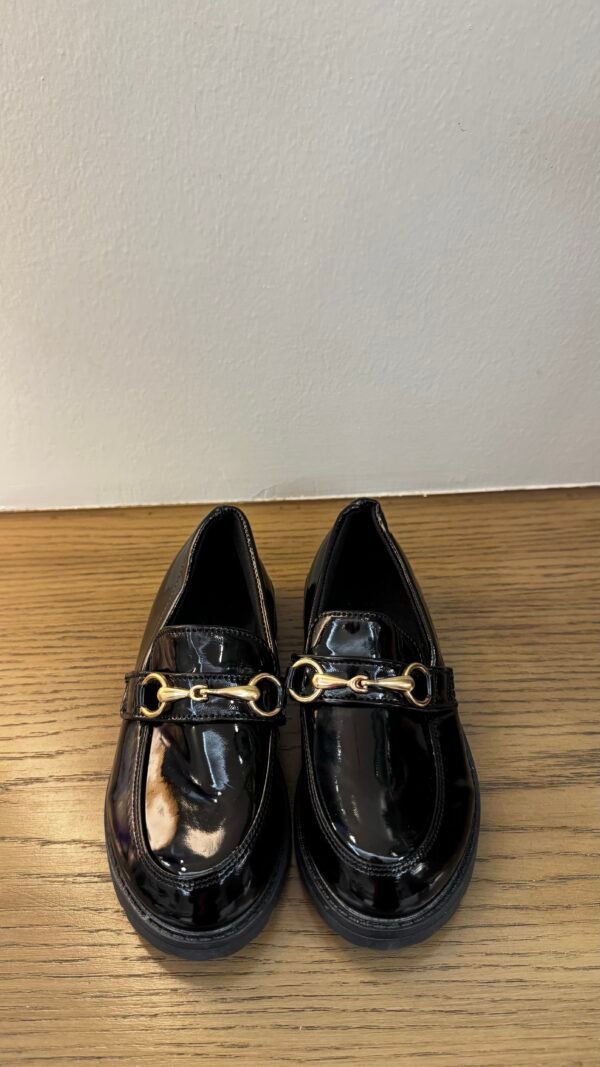 Gucci shoes - Image 2